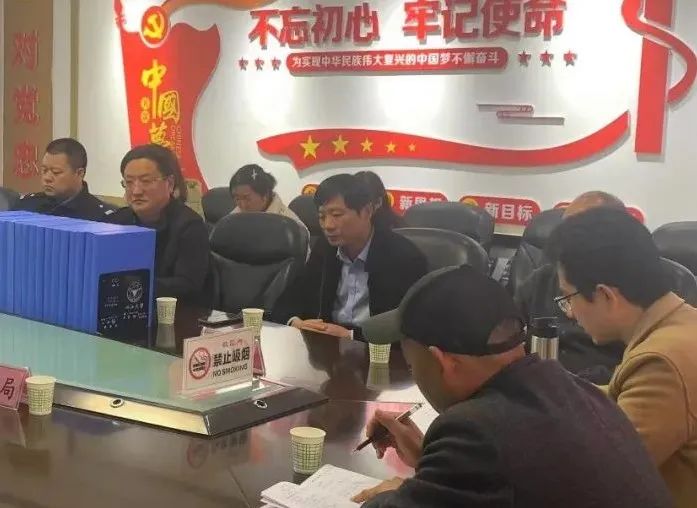 六个部门联合考核 研究学校争先创优(图3)