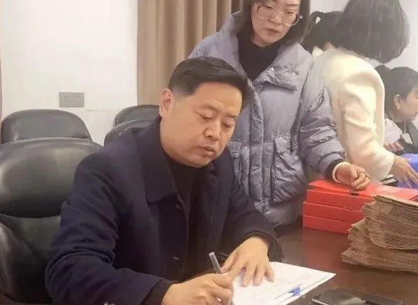 六个部门联合考核 研究学校争先创优(图6)